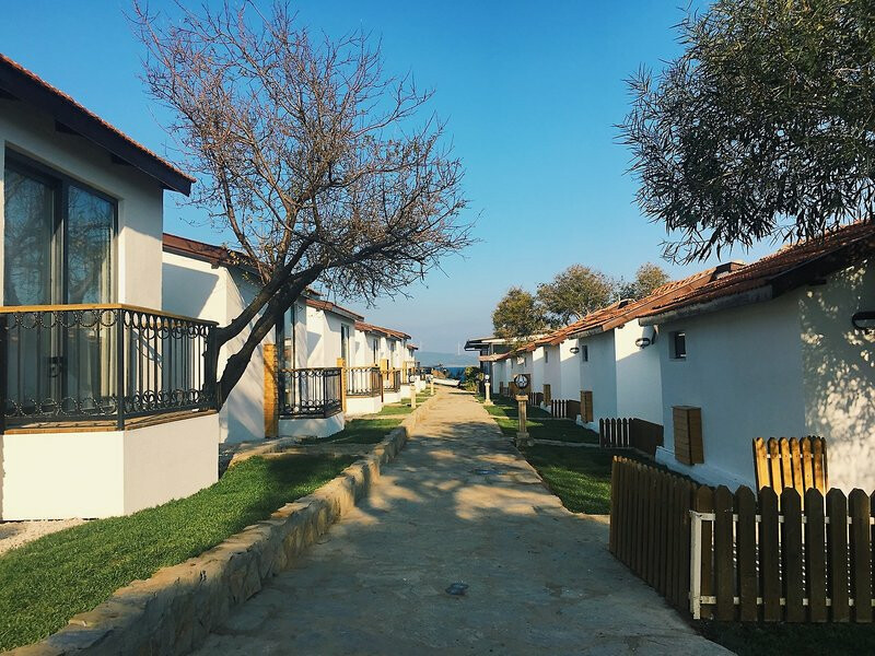 Maya Bistro Hotel Beach 4