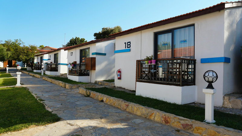 Maya Bistro Hotel Beach 20