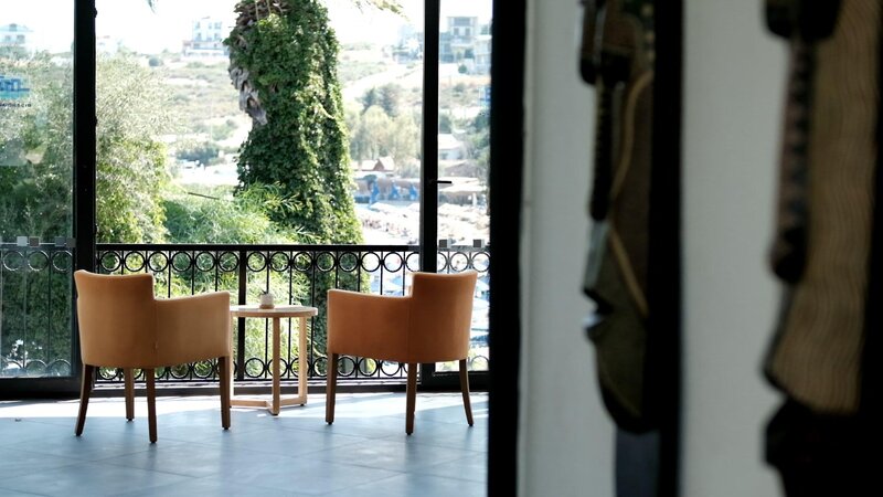 Maya Bistro Hotel Beach 39