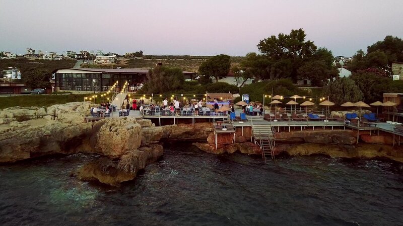 Maya Bistro Hotel Beach 70