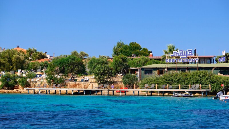 Maya Bistro Hotel Beach 10