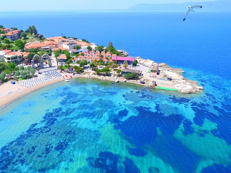 Maya Bistro Hotel Beach 32
