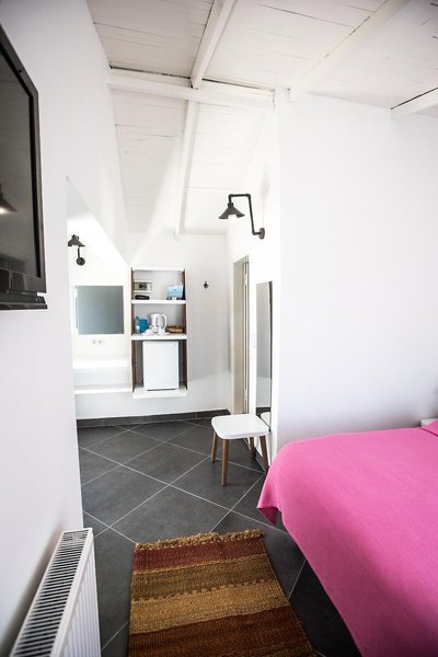 Maya Bistro Hotel Beach 46 - Bathroom Example