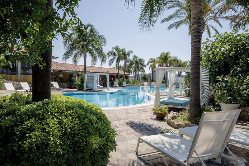 Cruccuris Resort 7