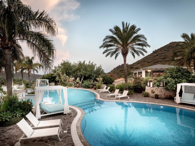 Cruccuris Resort 7