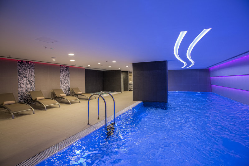 Marvie Hotel & Health 13