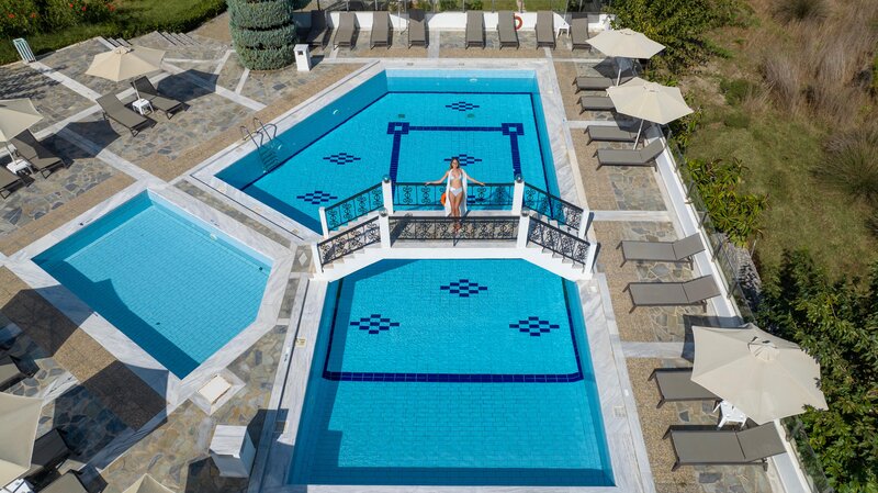 Vantaris Garden 20 - Outdoor Pool