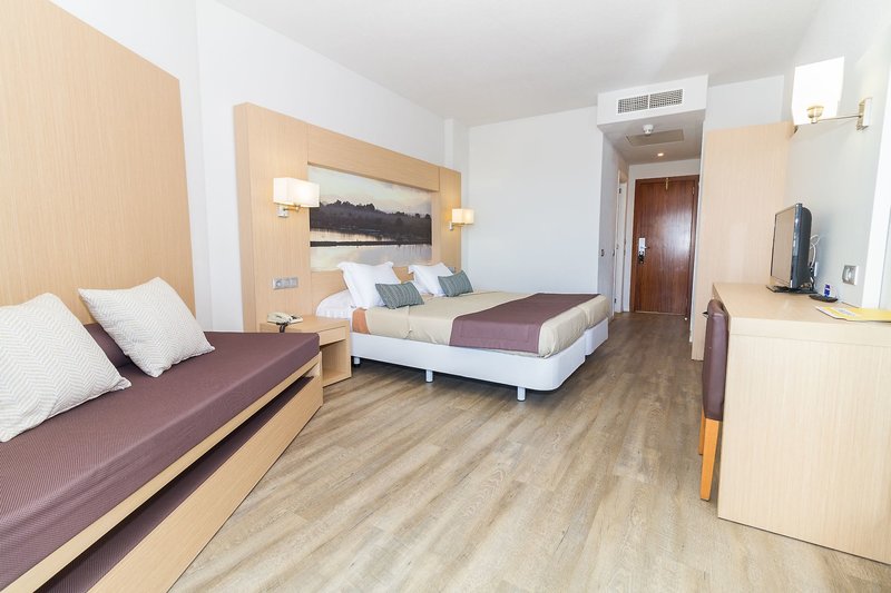 Eix Lagotel Hotel & Apartamentos 19