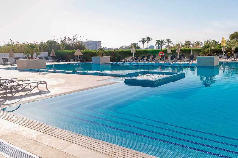 Eix Lagotel Hotel & Apartamentos 3