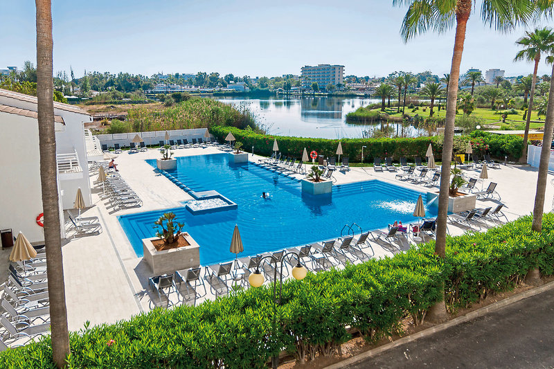 Eix Lagotel Hotel & Apartamentos 4