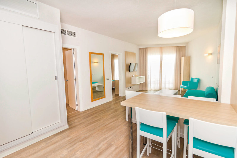 Eix Lagotel Hotel & Apartamentos 10