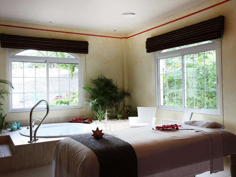 Eurostars Grand Cayacoa 35