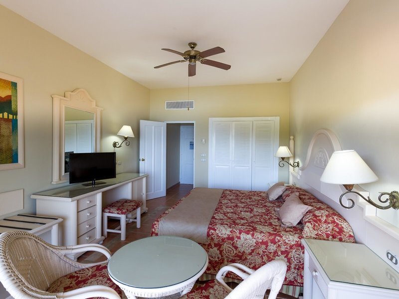 Eurostars Grand Cayacoa 50