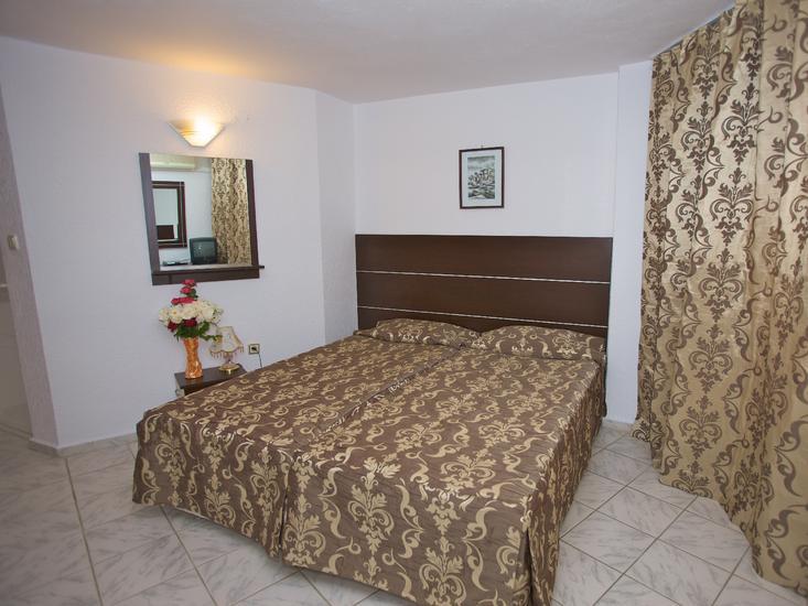 Residenzia Zora 5