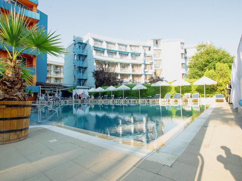 Hotel Amaris 11