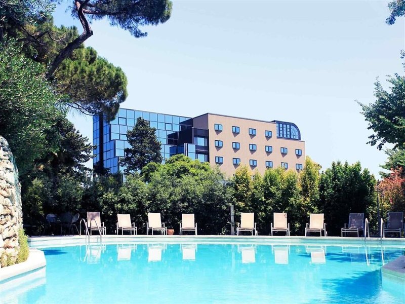 Mercure Villa Romanazzi Carducci Bari 18