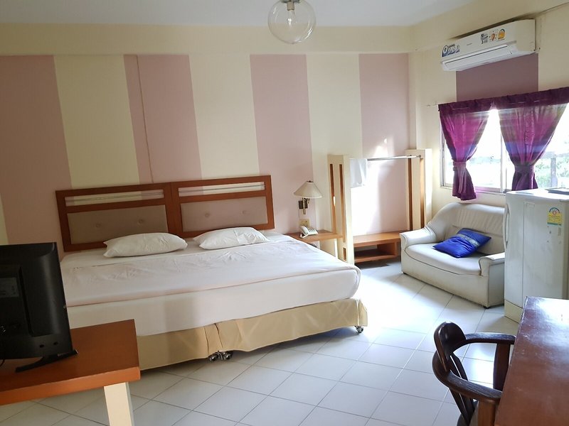 Casa Holiday Hotel 48