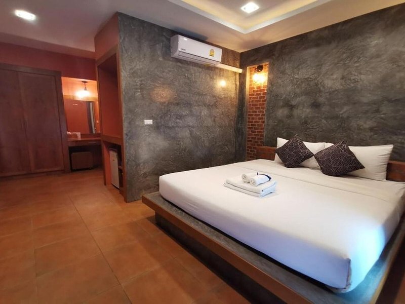 Baan Mee Phuket 6