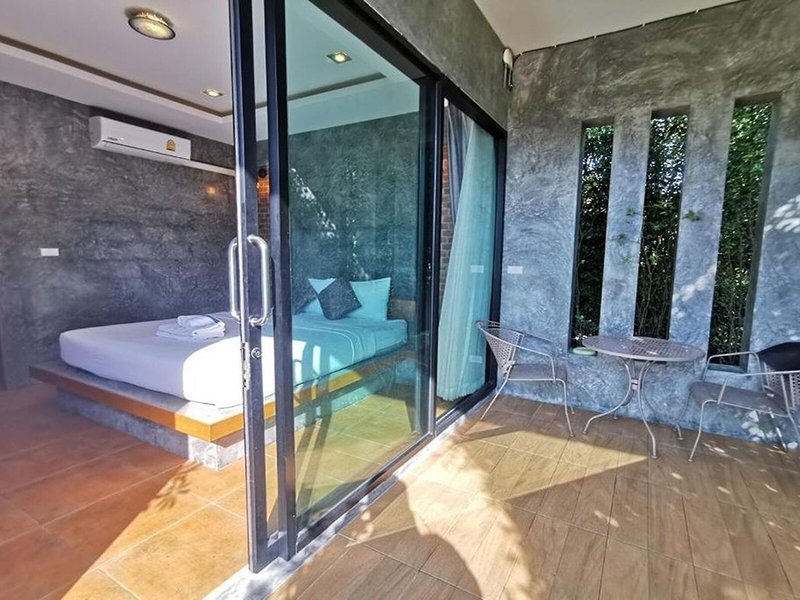 Baan Mee Phuket 8