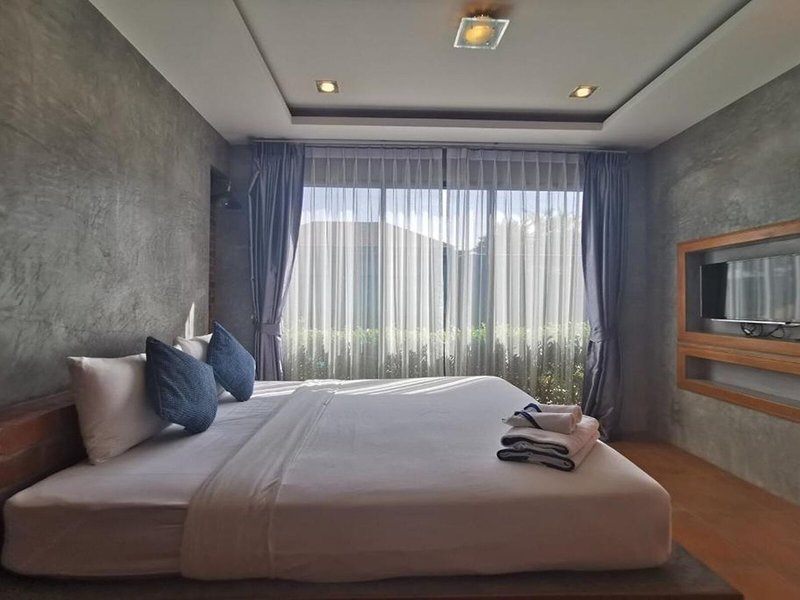 Baan Mee Phuket 13