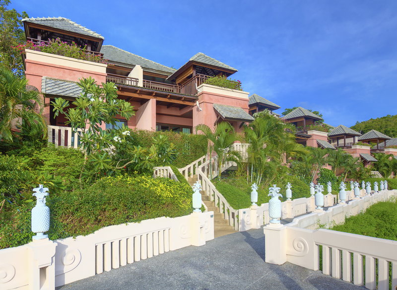 Fair House Villas & Spa 12