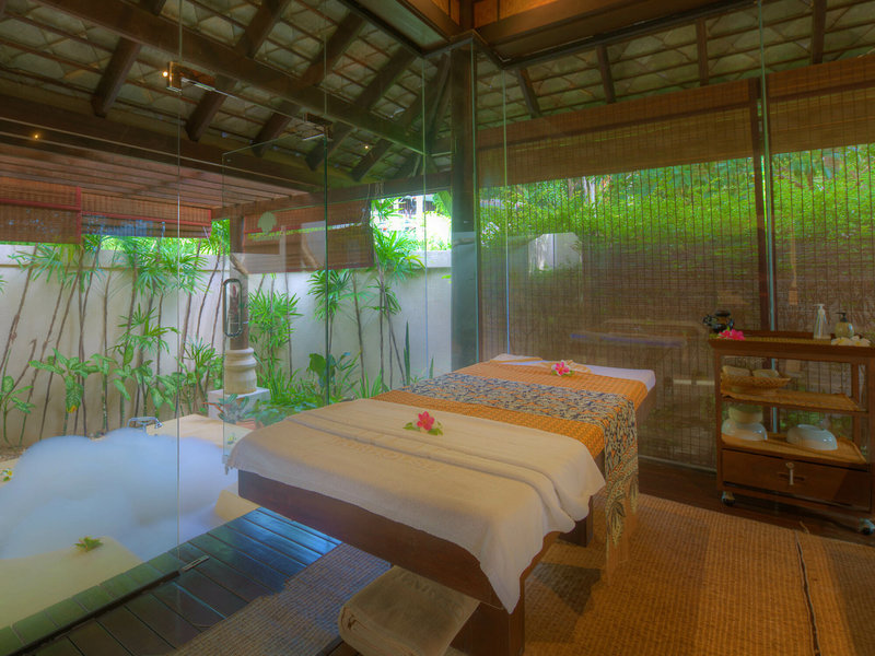 Fair House Villas & Spa 9
