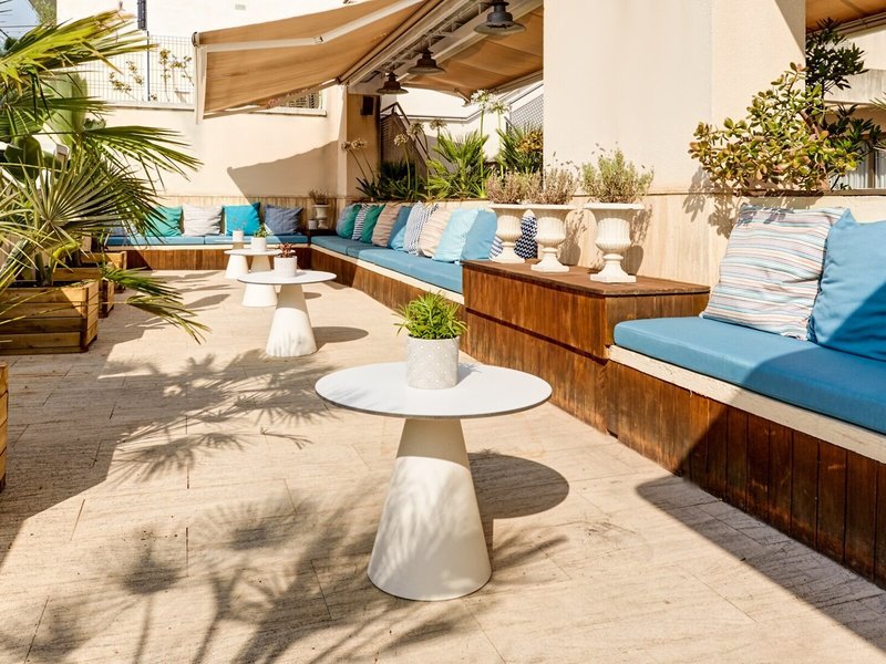 Kalma Sitges Hotel 13