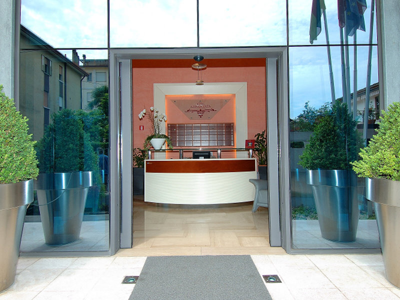 Ambasciata 5