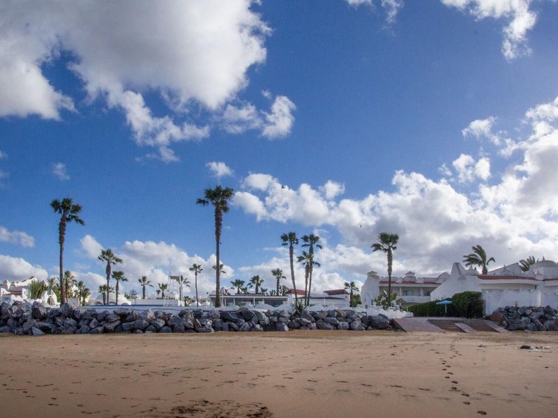 Amphitrite Palace Beach Hotel & Convention Centre 9