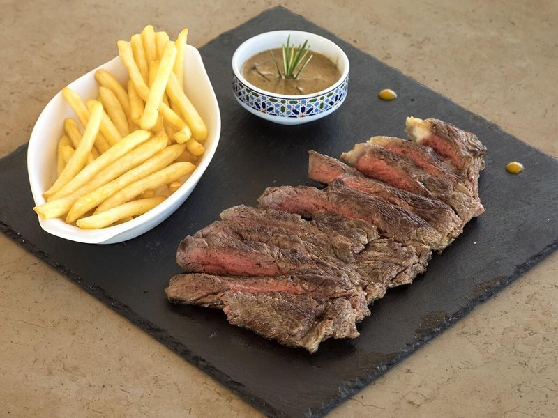 Amphitrite Palace Beach Hotel & Convention Centre 28