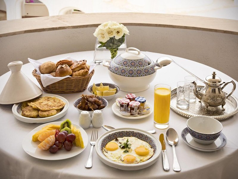 Amphitrite Palace Beach Hotel & Convention Centre 31