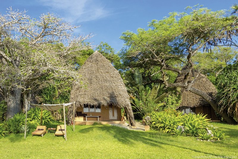 Nomad Beach Resort 1