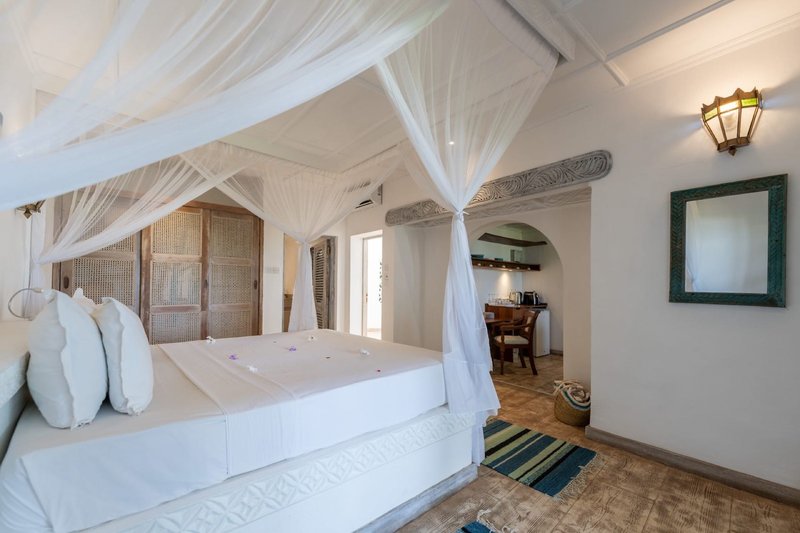 Nomad Beach Resort 22