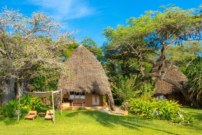 Nomad Beach Resort 27