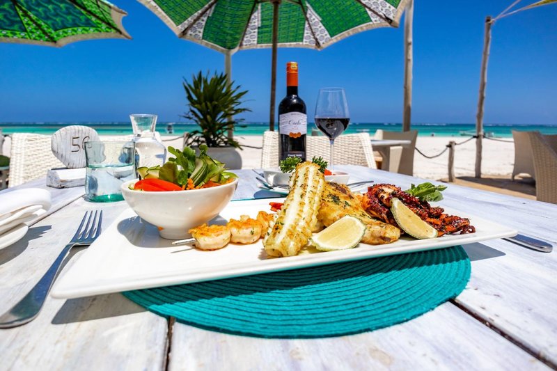 Nomad Beach Resort 28