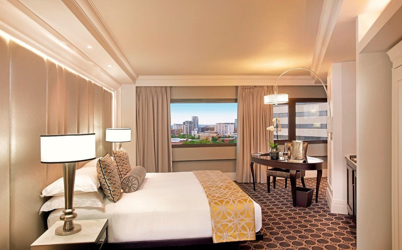 Sandton Sun 3