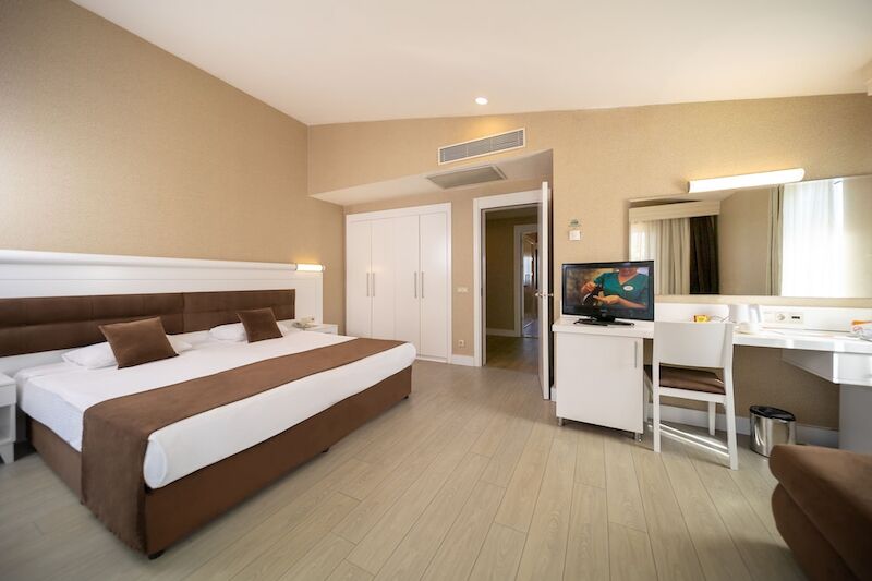 Sueno Hotels Beach Side 9