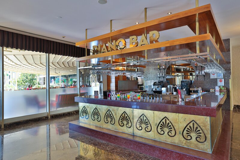 Crystal Prestige Elite 38