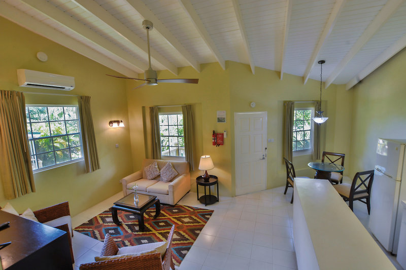 Blue Horizons Garden Resort 14