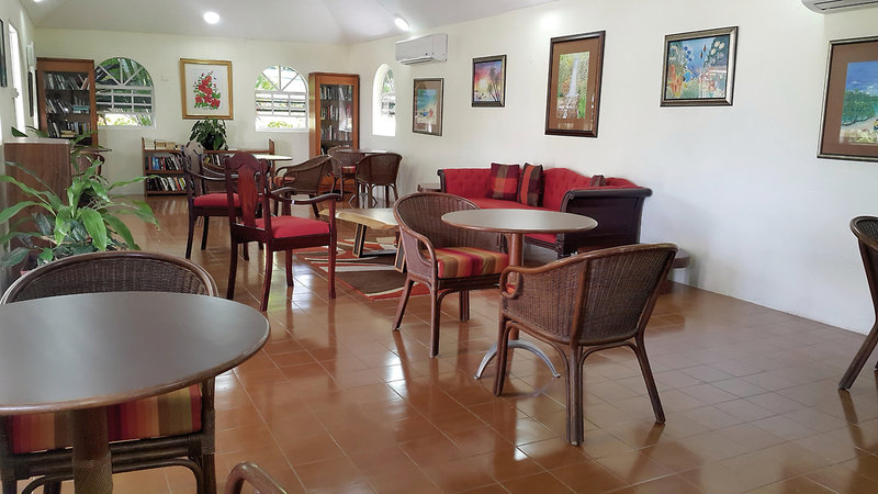 Blue Horizons Garden Resort 15