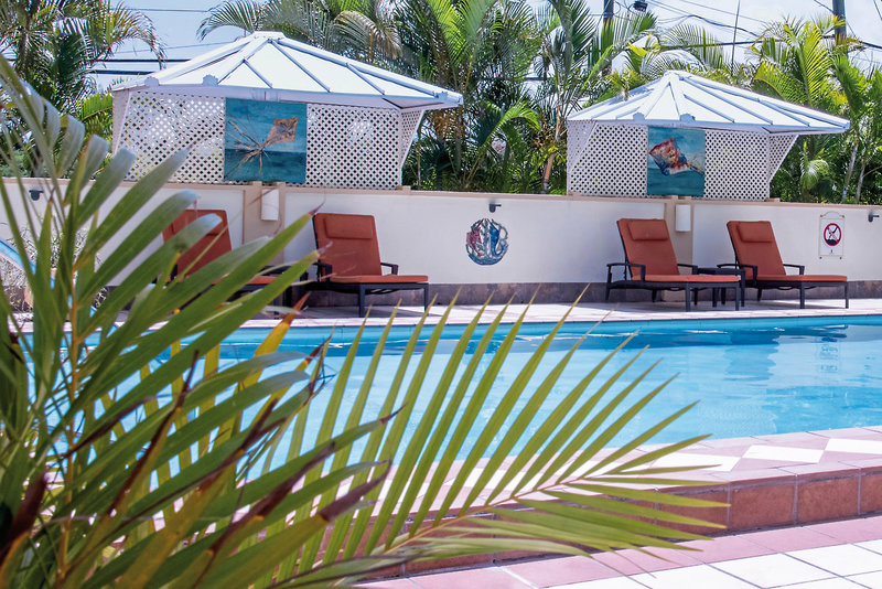 Blue Horizons Garden Resort 28