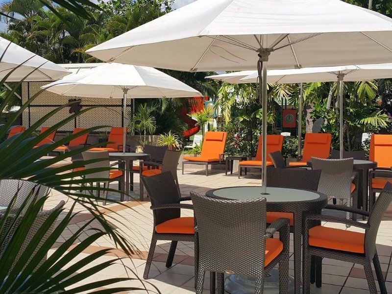 Blue Horizons Garden Resort 19