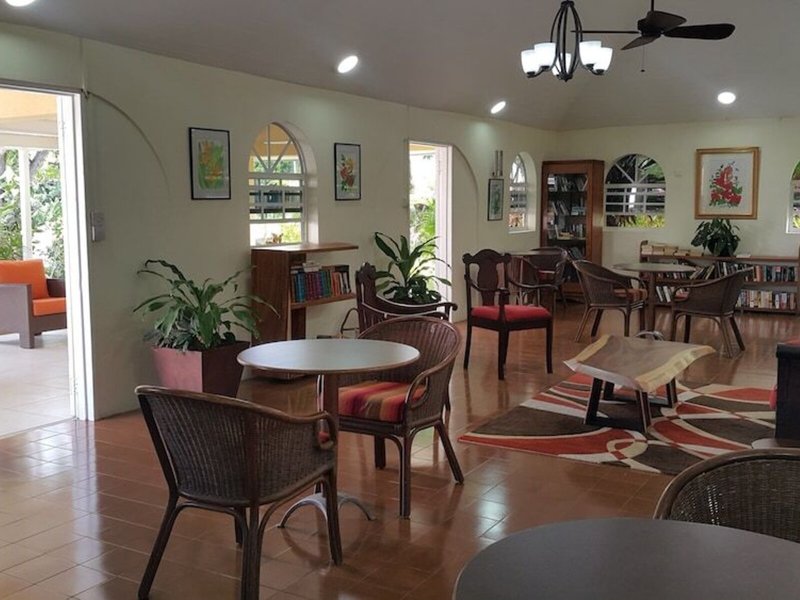 Blue Horizons Garden Resort 21