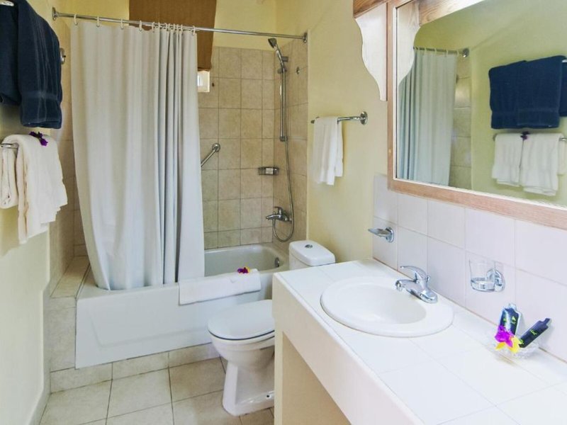 Blue Horizons Garden Resort 40