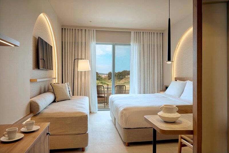 Zeus Kassandra Lagoon 57