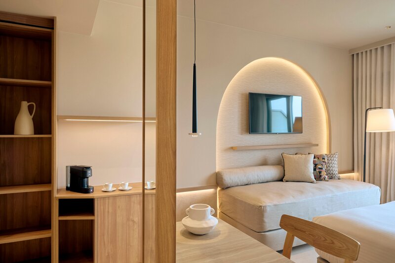 Zeus Kassandra Lagoon 59