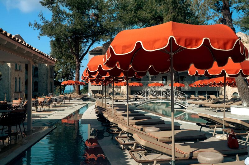 Zeus Kassandra Lagoon 13