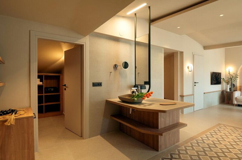 Zeus Kassandra Lagoon 20