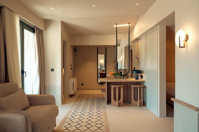 Zeus Kassandra Lagoon 60