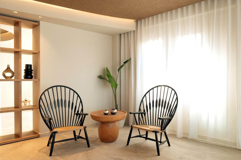 Zeus Kassandra Lagoon 87